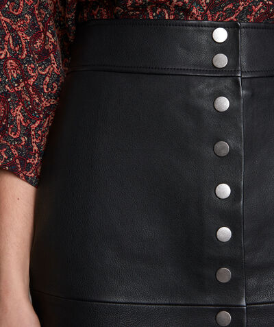 Dana black leather mini skirt with poppers PhotoZ | 1-2-3