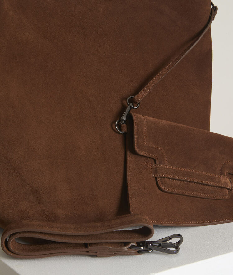 The num&eacute;ro 2 iconic bag ecru.