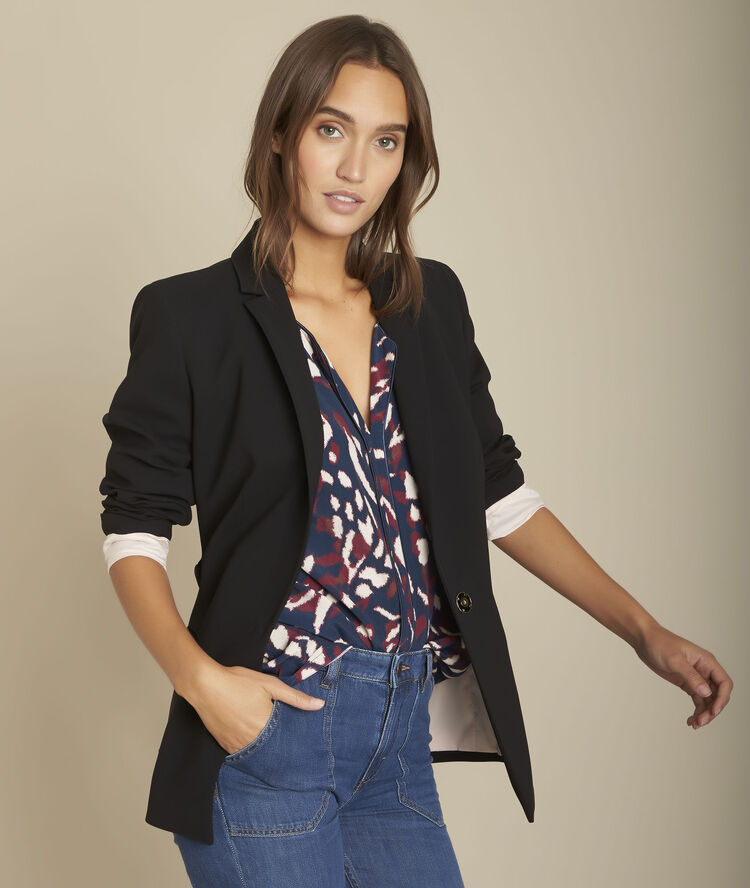 Manuella printed blouse black.