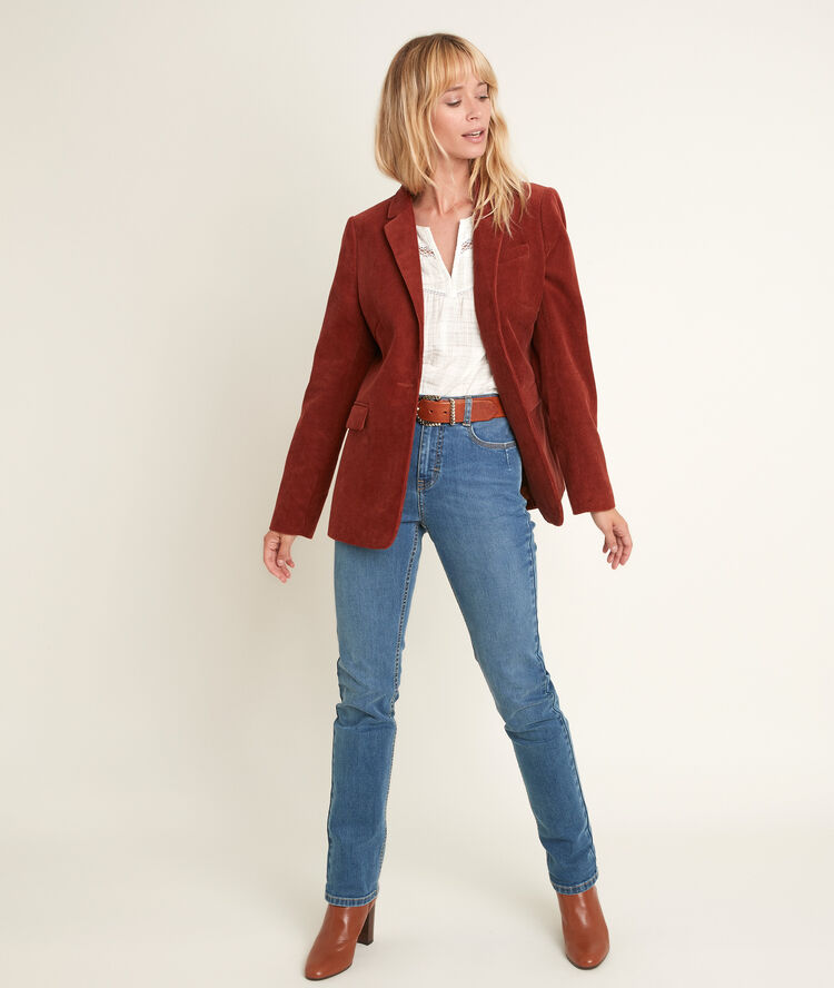 Sonia, the original 123 stone used straight-leg jeans used stone.