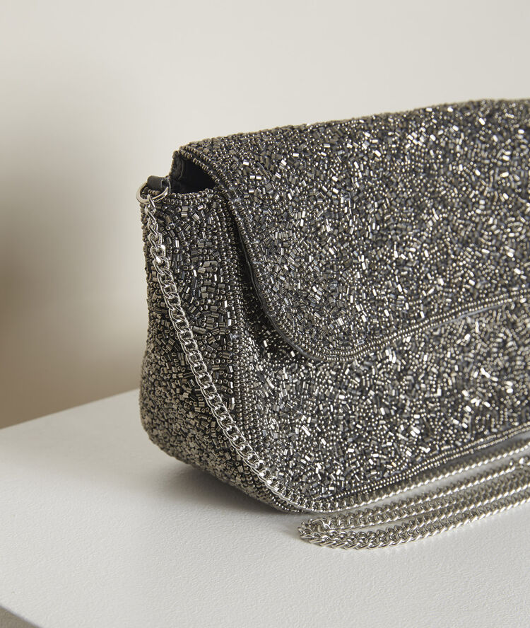 Hanae silvery embroidered clutch silver.