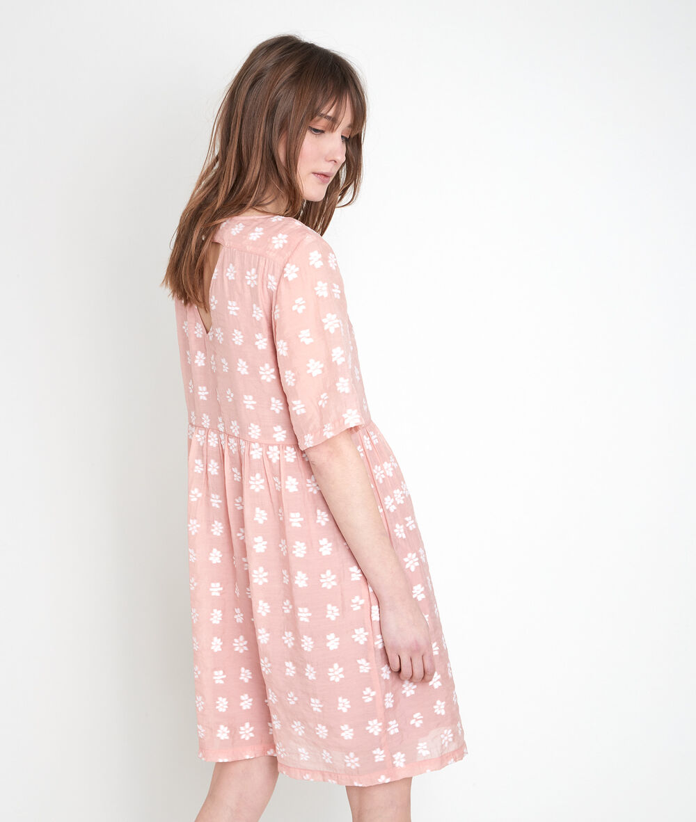 Chaima embroidered pink dress make up.