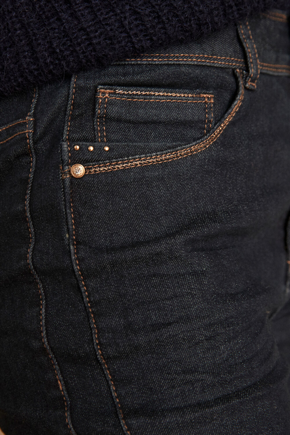 The iconic paola slim-fit lurex jeans rinse.