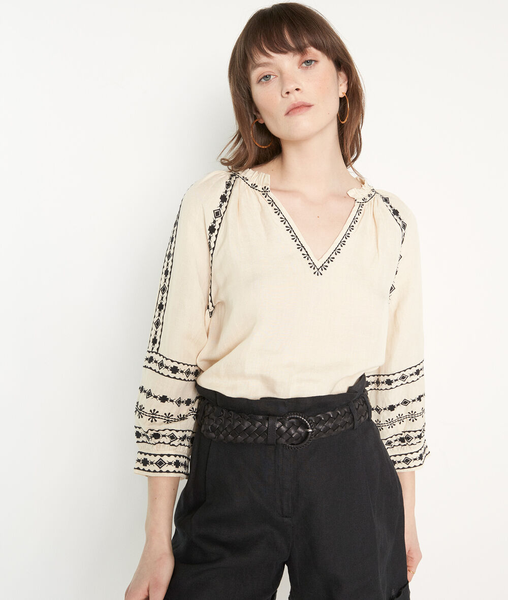 Laura cream and black embroidered linen blouse. PhotoZ | 1-2-3