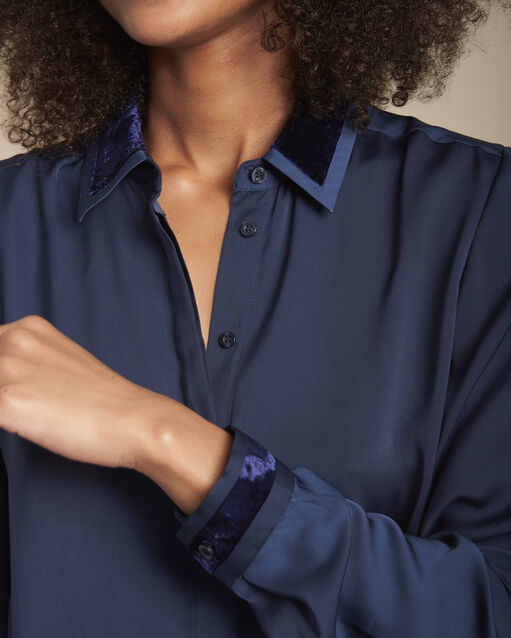 Maya navy satin shirt with velvet collar (1) - Maison 123