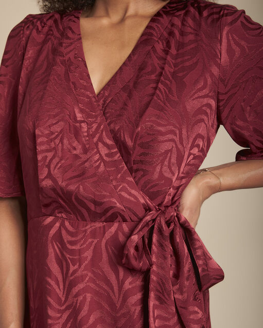 Roda red fluid jacquard wrapover dress (2) - Maison 123