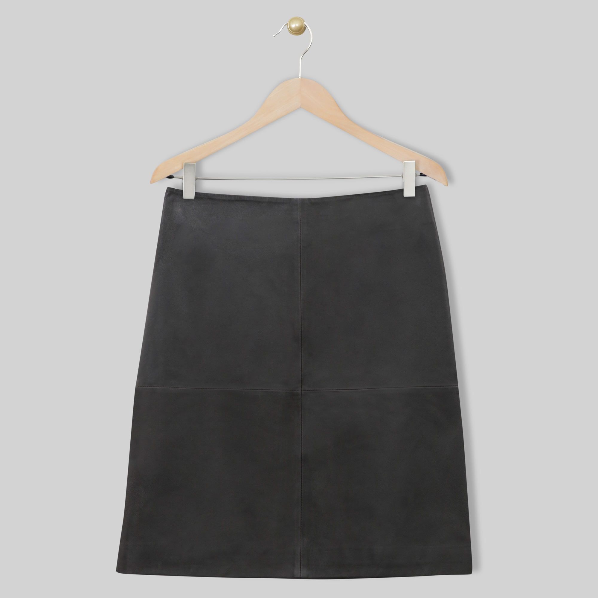 leather mini skirt iconic
