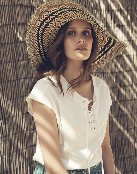 White cotton T-shirt with laced Porto neckline | 1-2-3 White cotton T-shirt with laced Porto neckline PhotoZ | 1-2-3