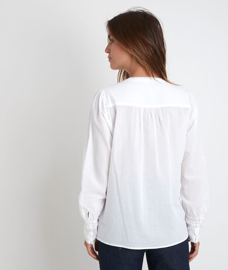 Johana lace blouse ecru.