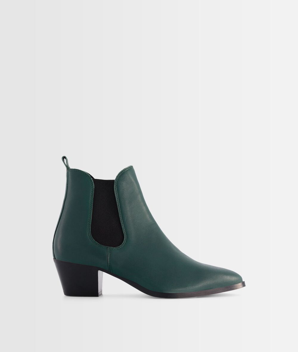 Vera emerald leather ankle boots emeraude.