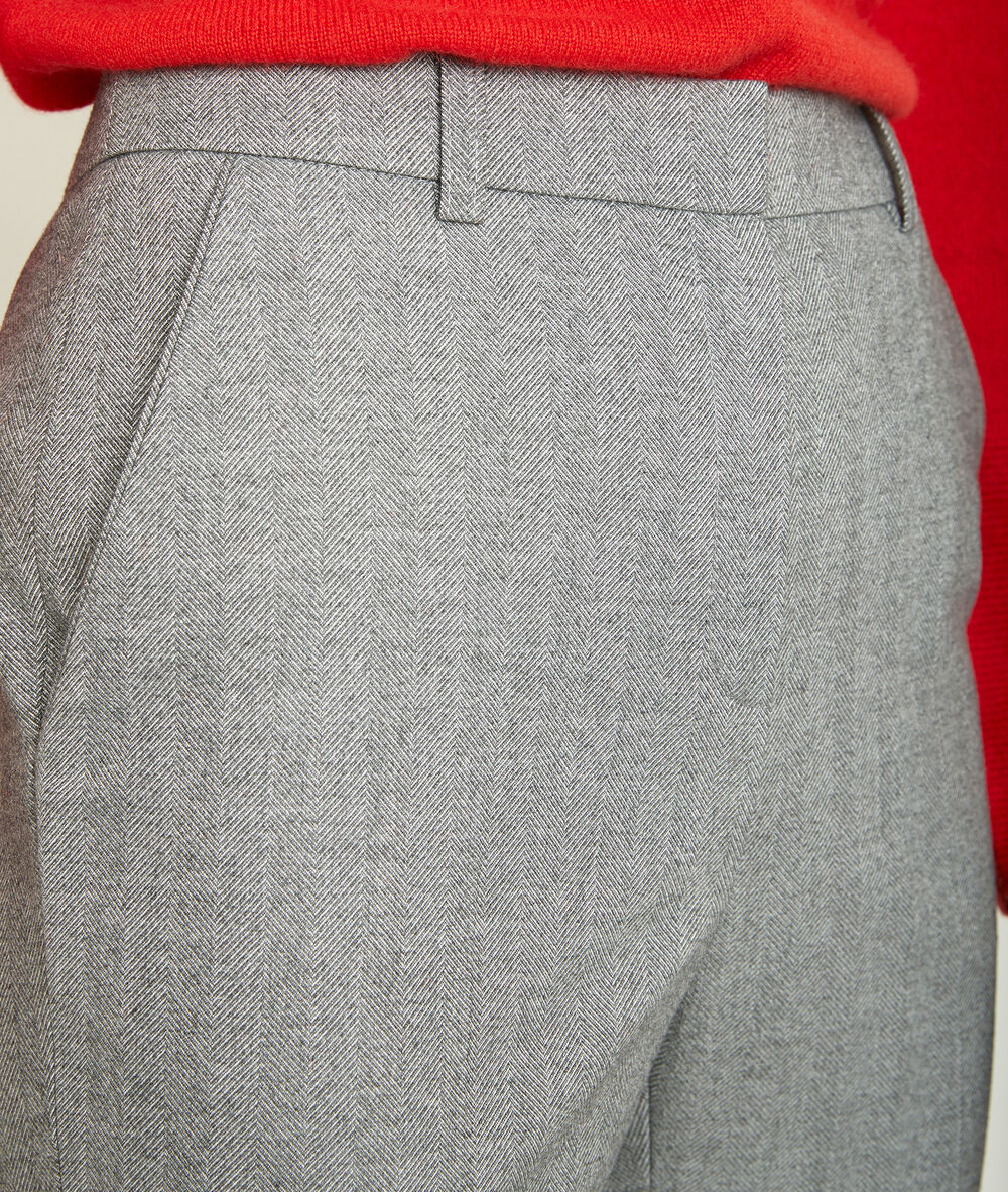 Min herringbone cigarette cut trousers gris perle.