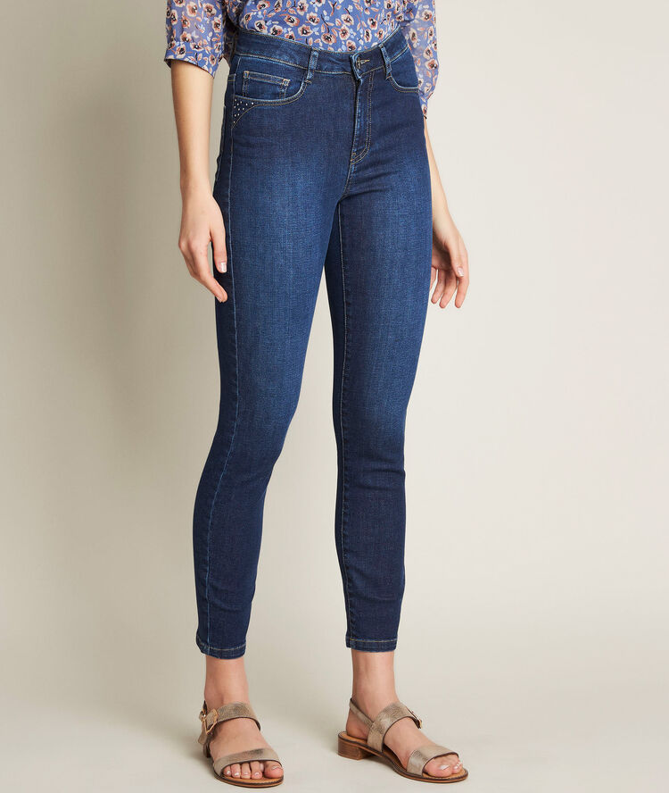 Avril, the iconic slim-fit stone used jeans used stone.