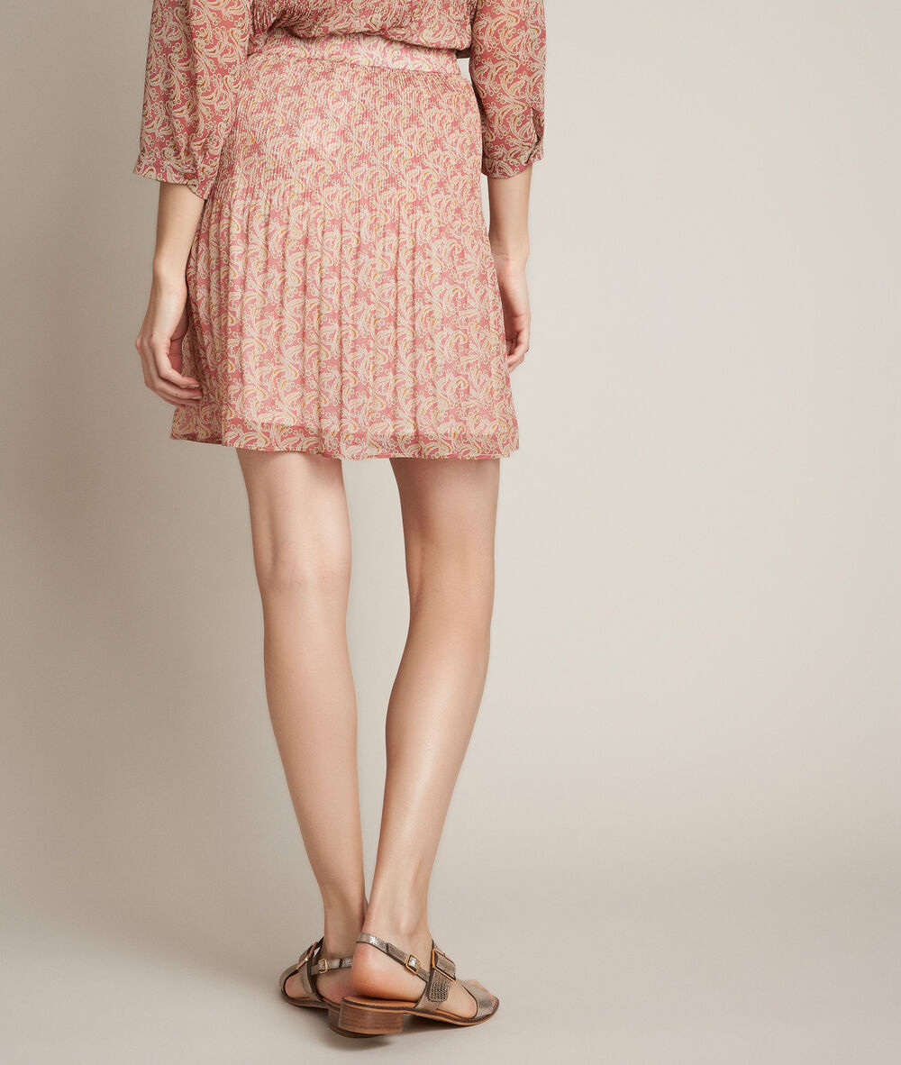 Belem printed pleated skirt cherry red.