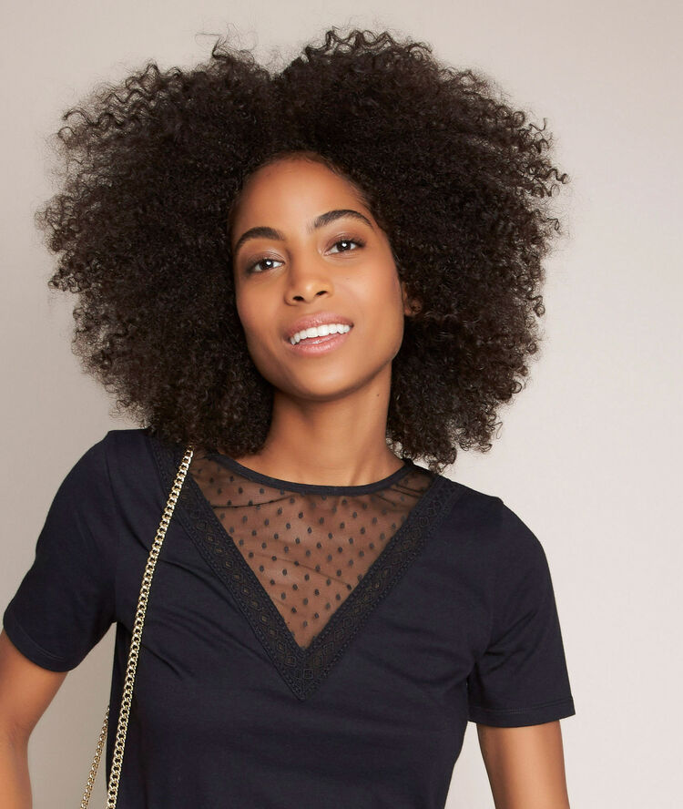 Rayana embroidered t-shirt.
