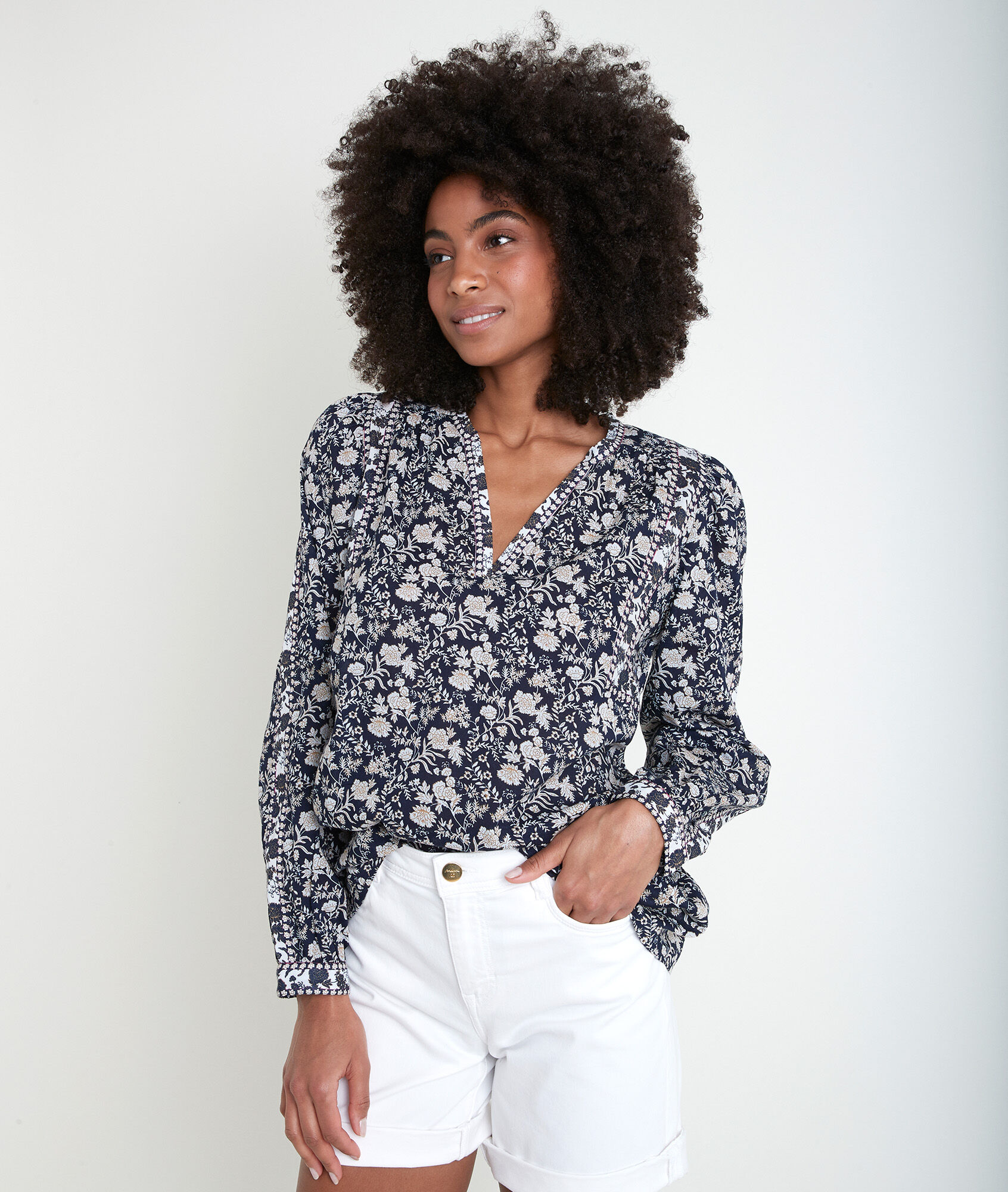navy floral print