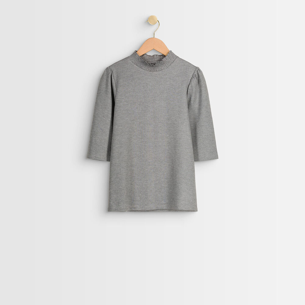Dolce smocked collar top chine clair.