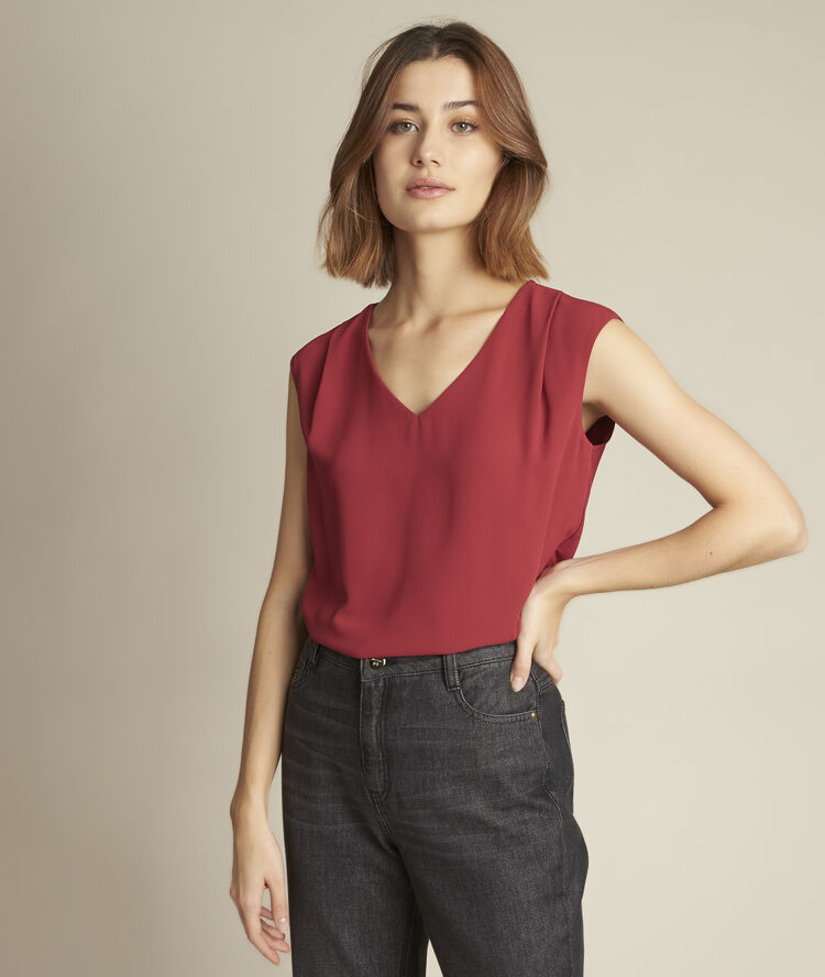 Neptune burgundy dual-fabric top peach.