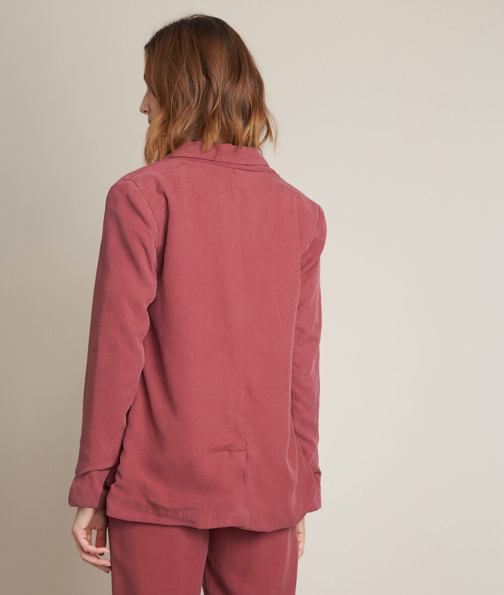 Leone flowing raspberry red jacket cherry red.