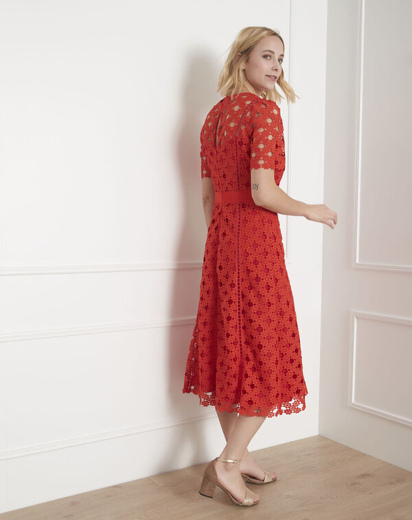 Heaven red lace dress geranium.