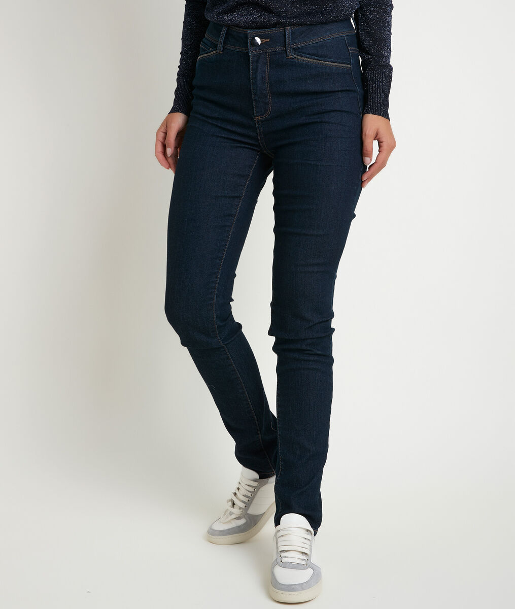 Prune, the iconic rinse slim-fit jeans | 1-2-3 Prune, the iconic rinse slim-fit jeans PhotoZ | 1-2-3
