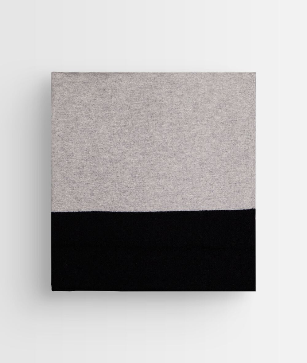 Hilary black cashmere scarf noir.