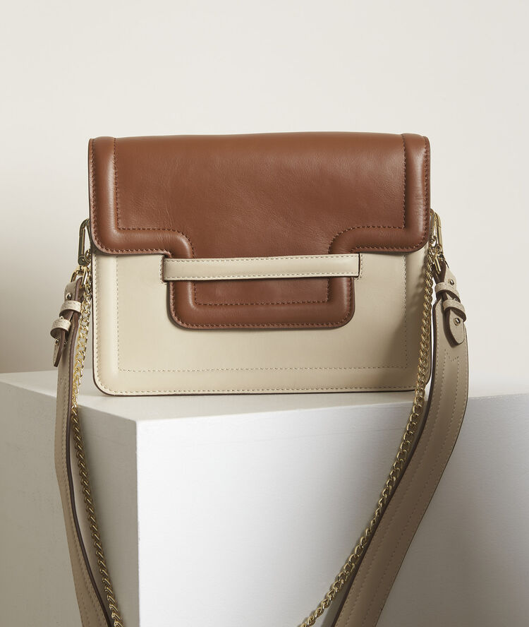 The 123 in twotone leather string.