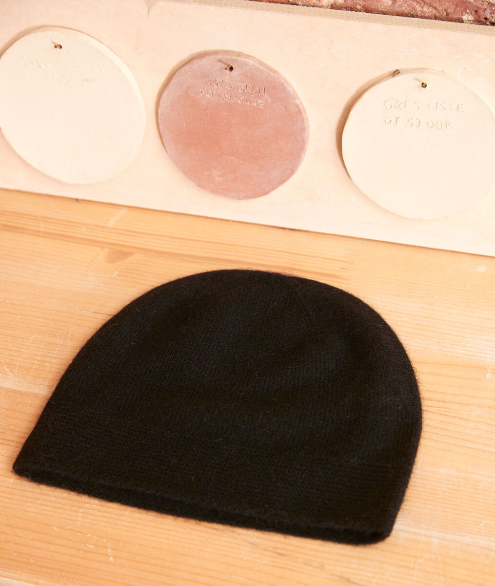 Urbain black cashmere beanie | 1-2-3 Urbain black cashmere beanie PhotoZ | 1-2-3