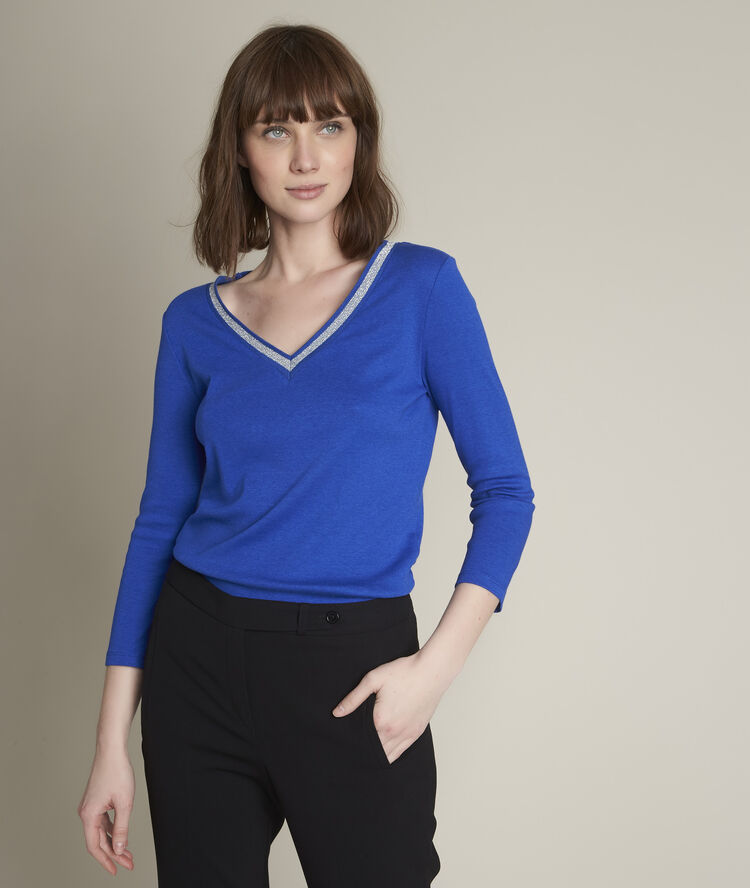 Calypso blue t-shirt with decorative collar cobalt blue.