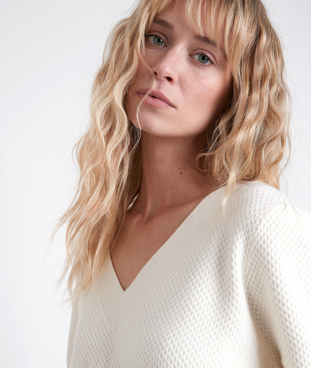 Amore ecru decorative knit jumper ecru.