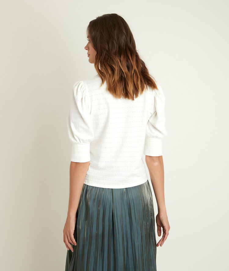 Dolly perforated top ecru.