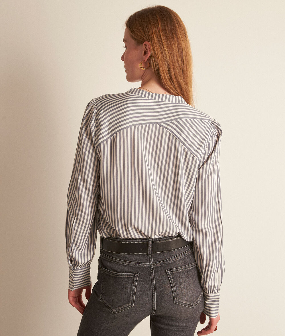Theonie loose-fitting shirt with grey and white stripes PhotoZ | 1-2-3