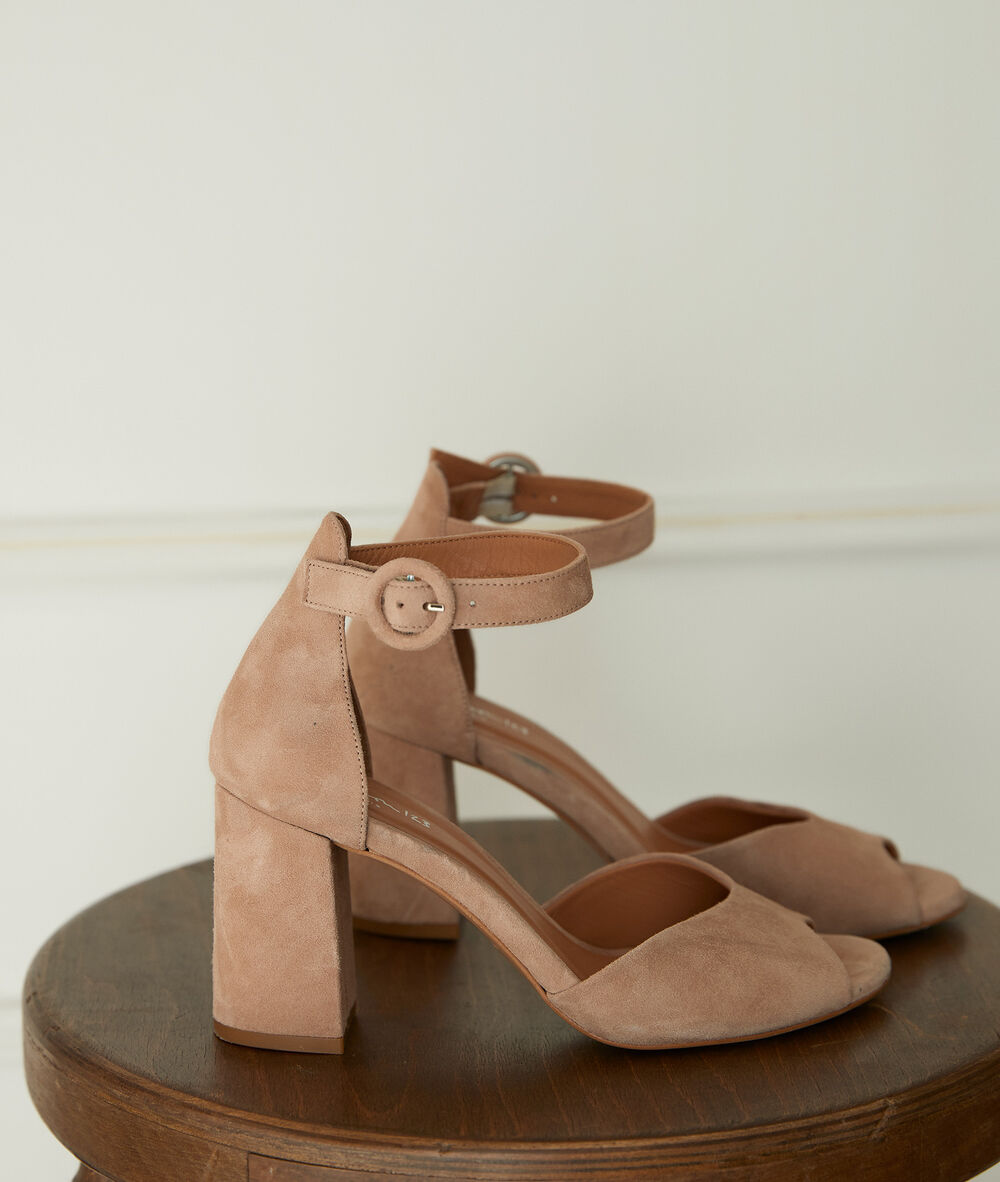Jade nude leather high-heeled sandals poudre.