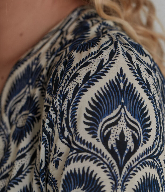 Ludine blue and white printed maxi dress PhotoZ | 1-2-3