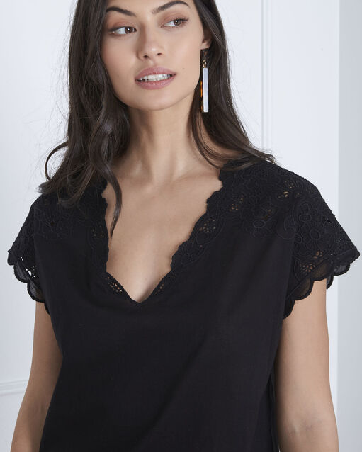 Volage black embroidered blouse black.