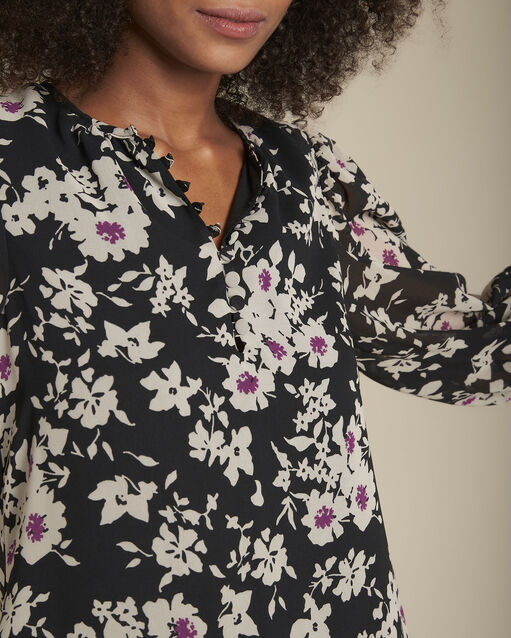 Izine floral print straight dress black.