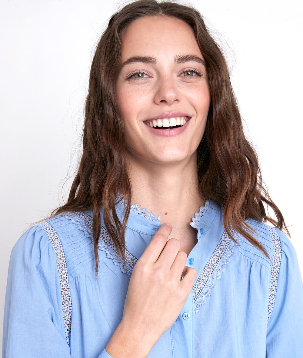 Johana lavender embroidered cotton blouse lavande.
