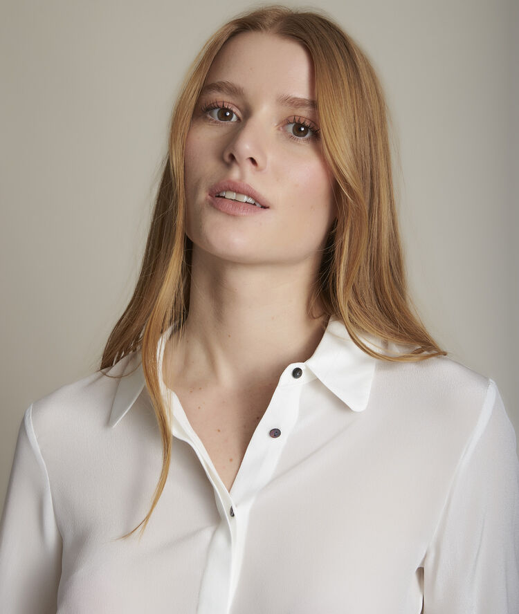 Maelle silk shirt ecru.