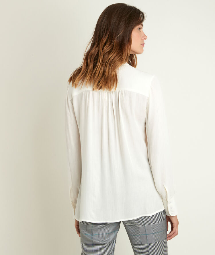 Josie pussybow blouse ecru.