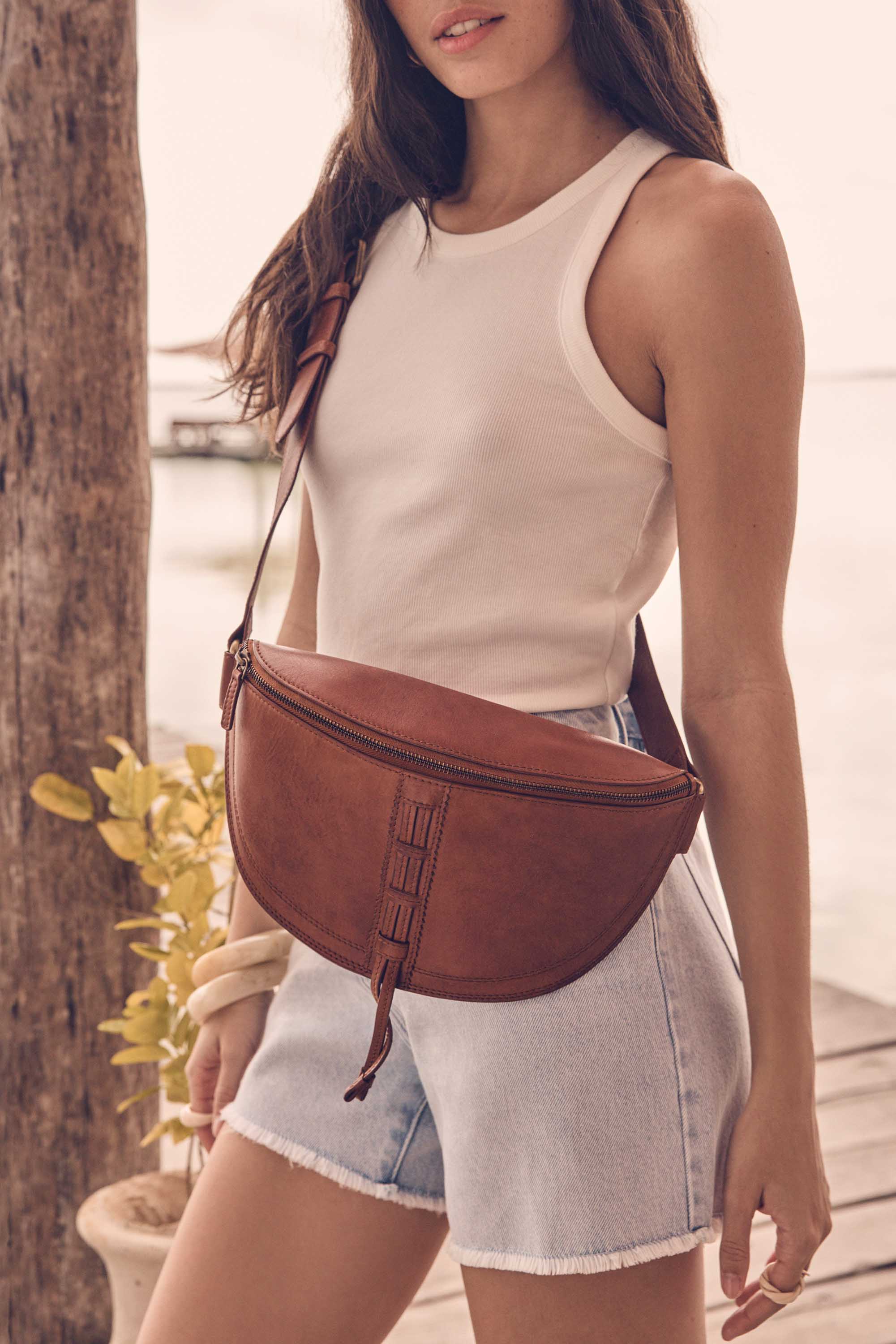 MARCEL leather belt bag woman | LIGHT CAMEL | Maison 123