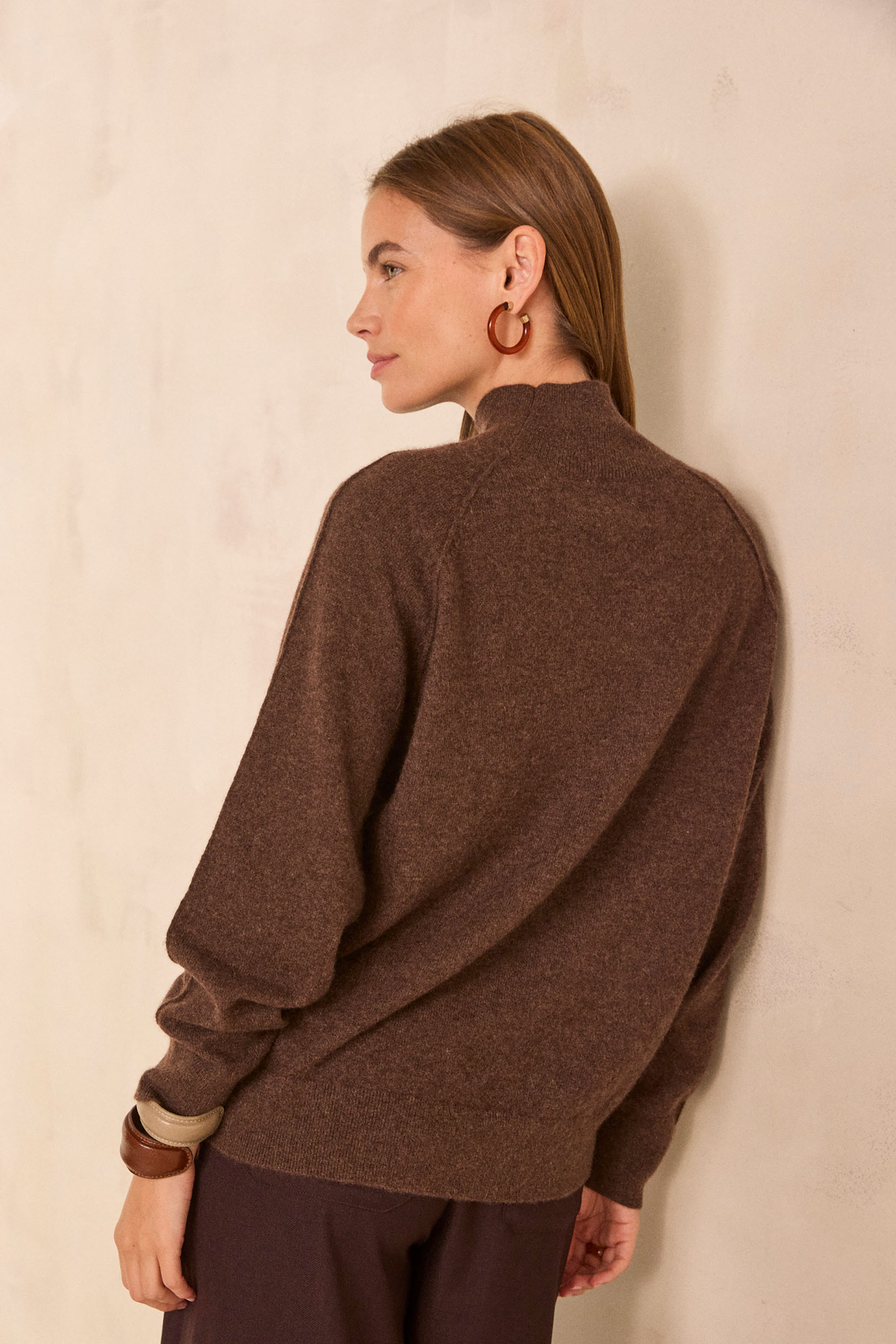 ACHILLE long-sleeve chocolate cashmere sweater woman | CHOCOLATE