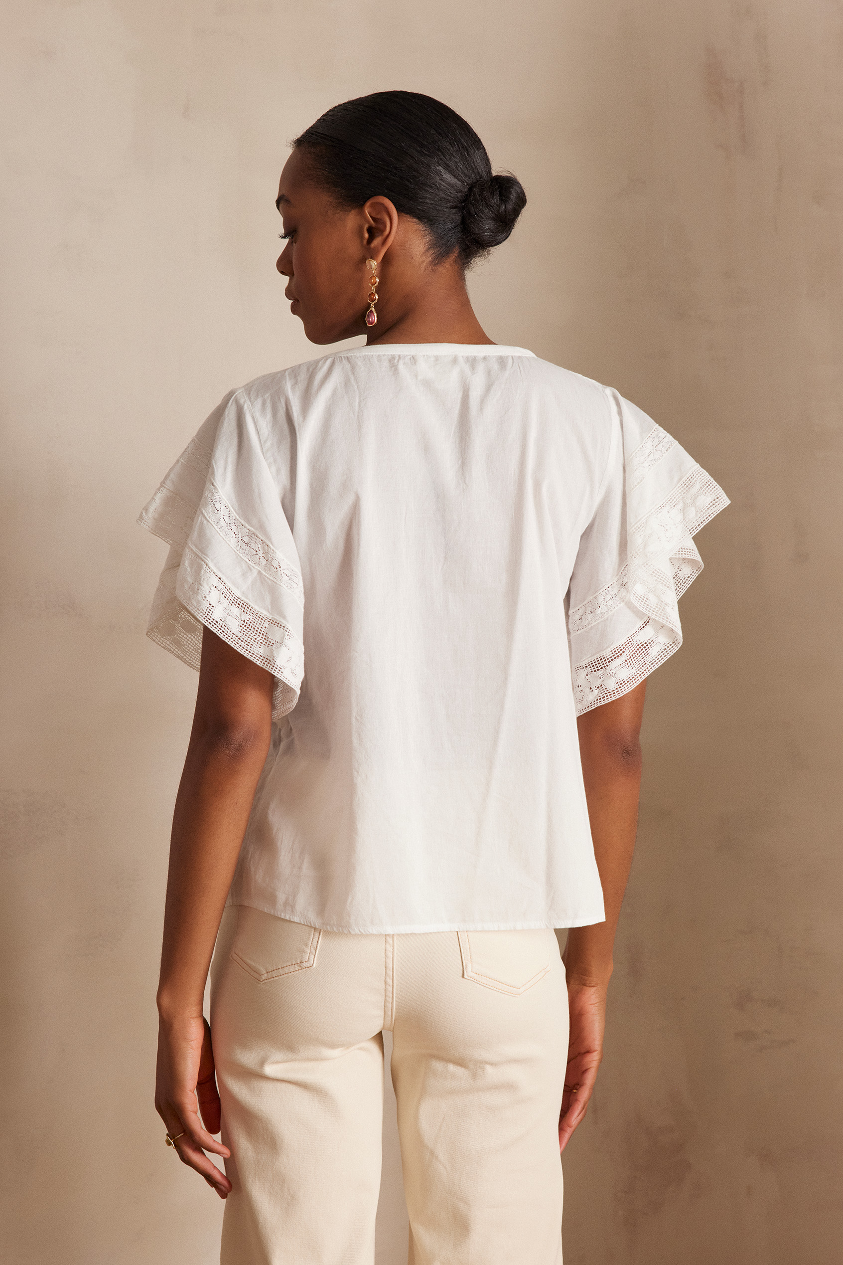美品 マメ 近江晒 Dry Touch Cotton Blouse ecru 655318080_b.jpg