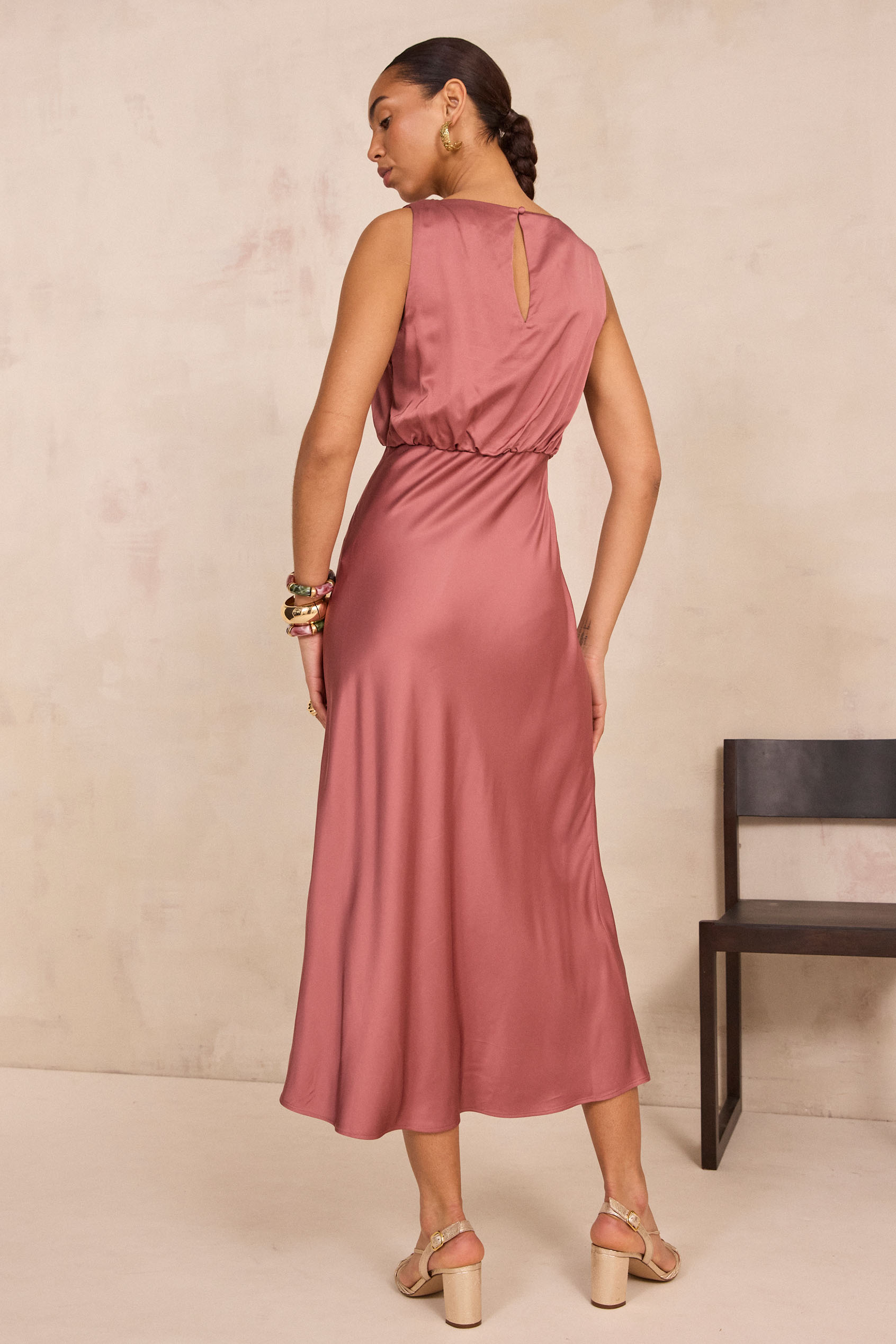ワンピース MAISON MARBLE Rosy Satin Dress ワンピース MAISON MARBLE Rosy Satin Dress Rosy Noir Dress – MAISON