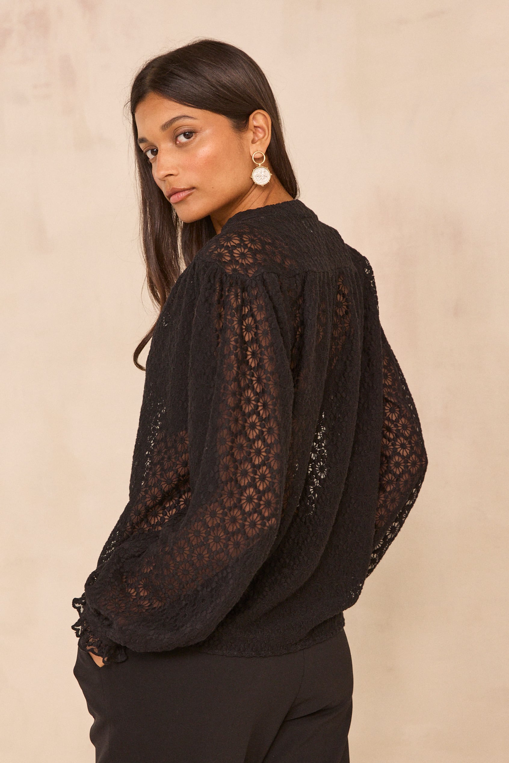 Embroidered cotton V-neck blouse DANIELA woman | BLACK | Maison 123