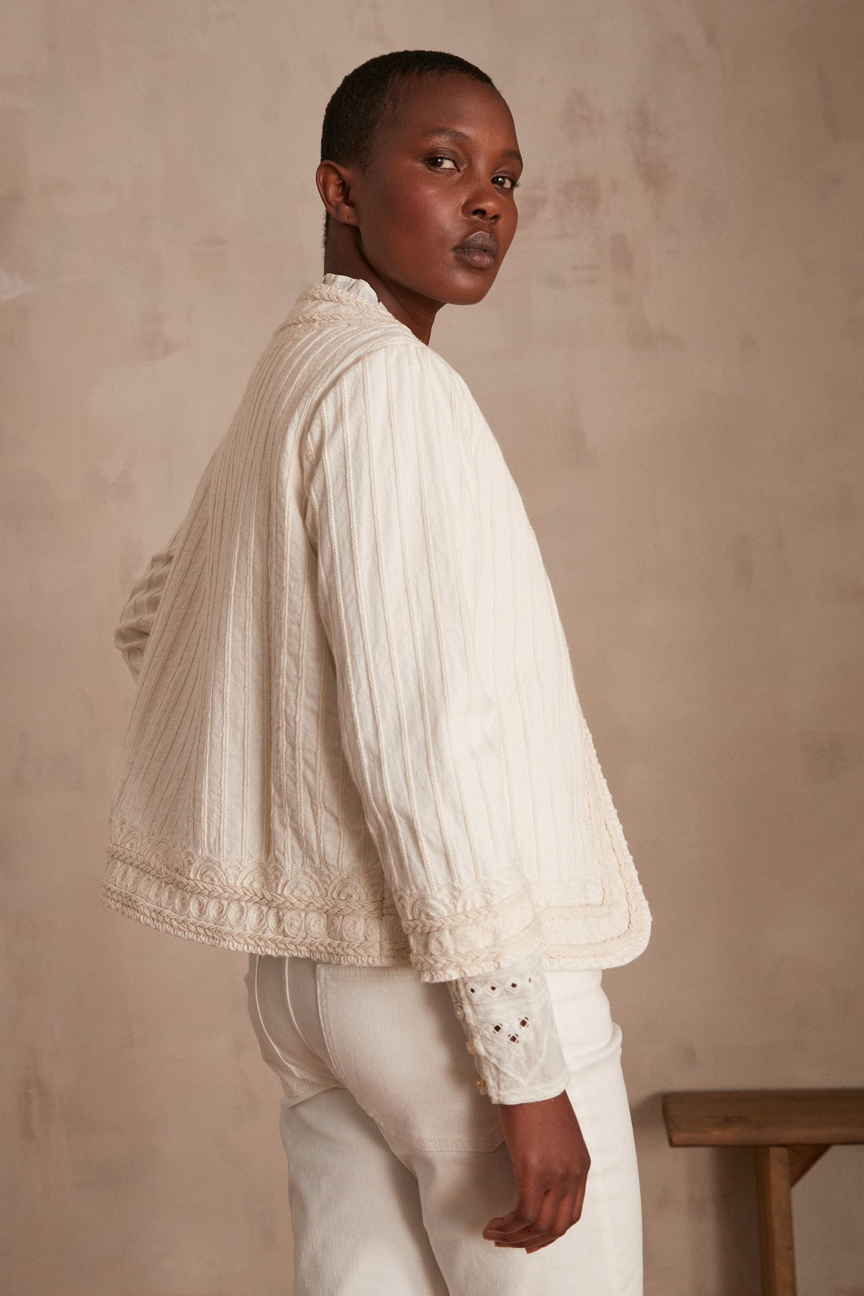 SARAH embroidered jacket woman | NATURAL | Maison 123