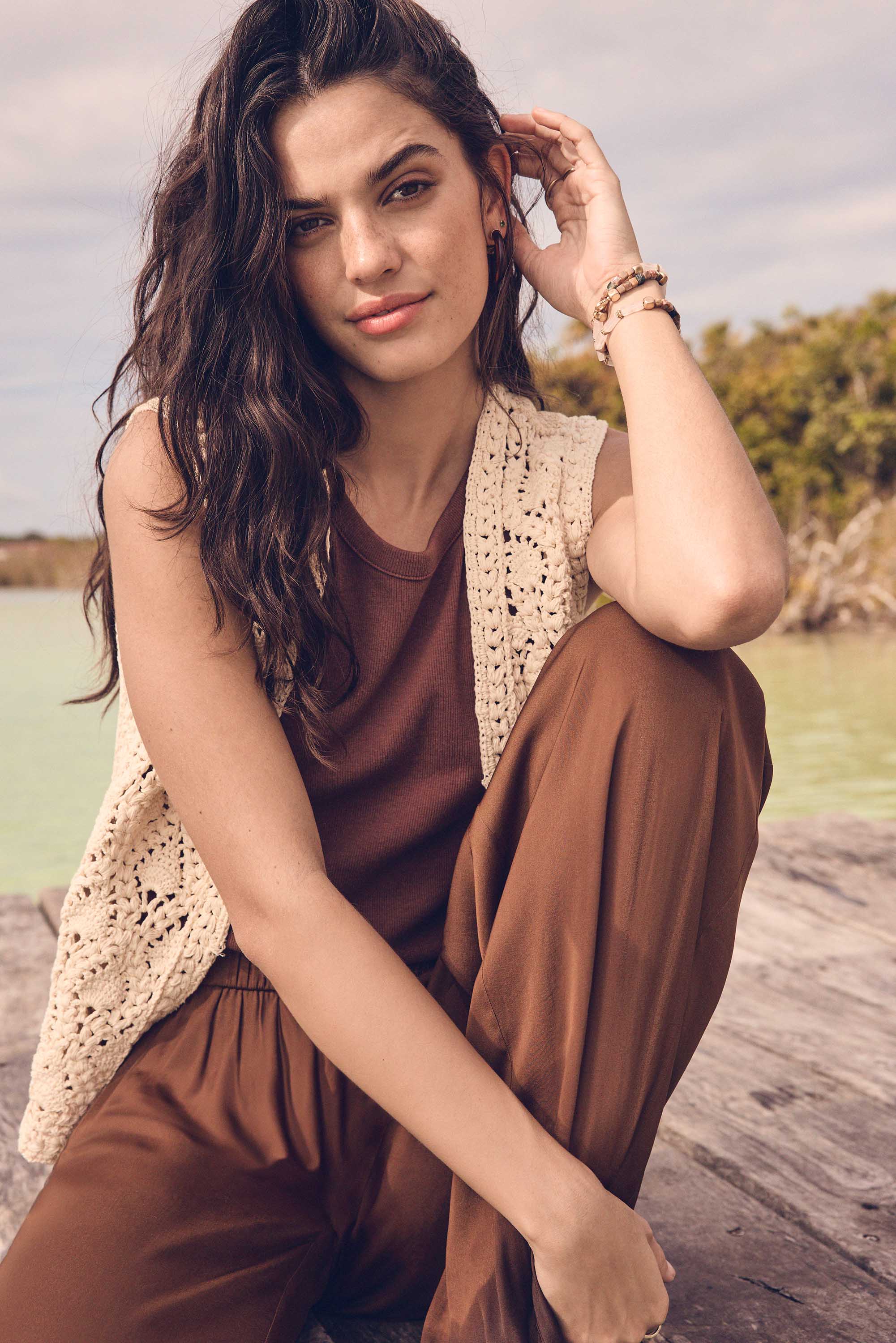 Sleeveless crocheted cotton vest ANGELE woman | BUT | Maison 123