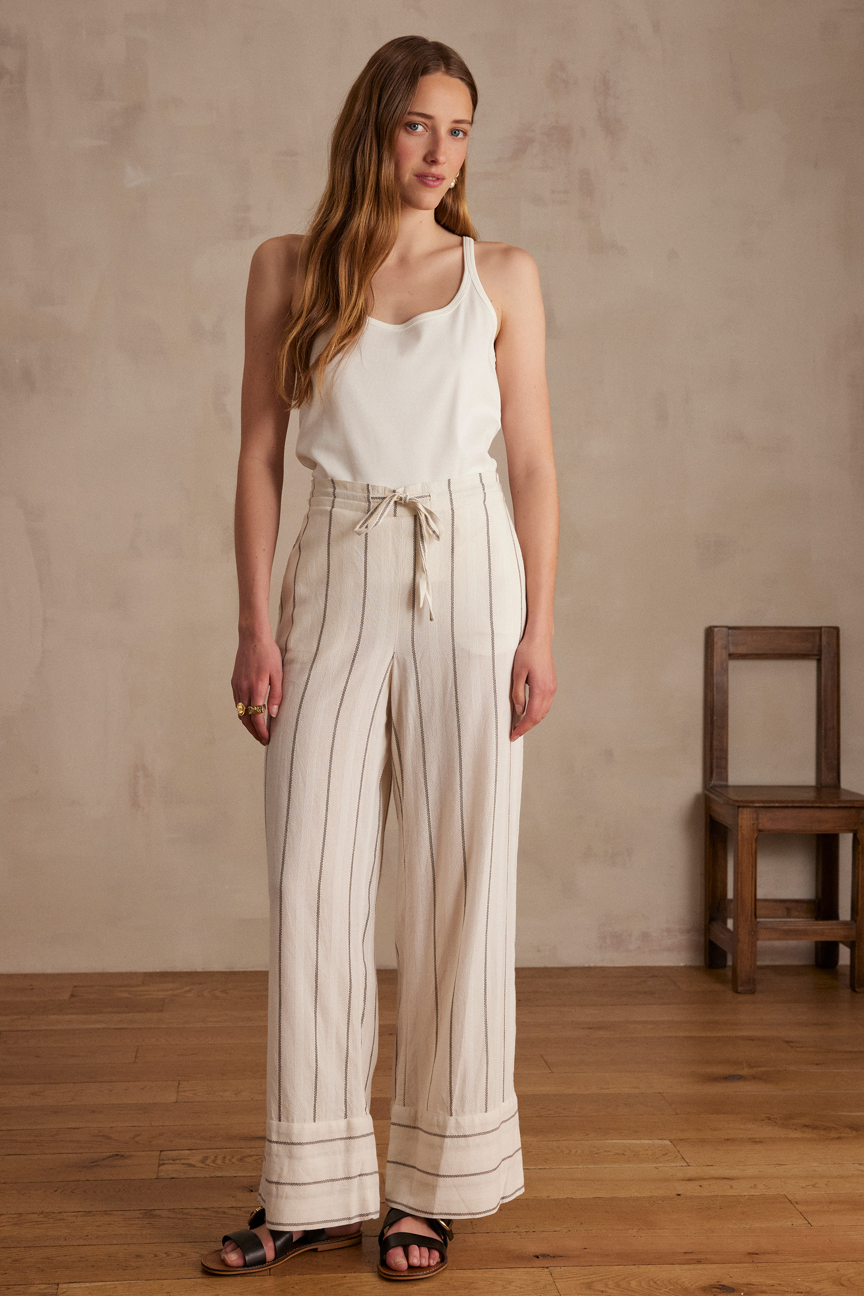 【MAISON MINED】24FW★ PIN STRIPE TWO TUCK PANTS MUSINSA | MAISON MINED PIN STRIPE TWO TUCK PANTS NAVY
